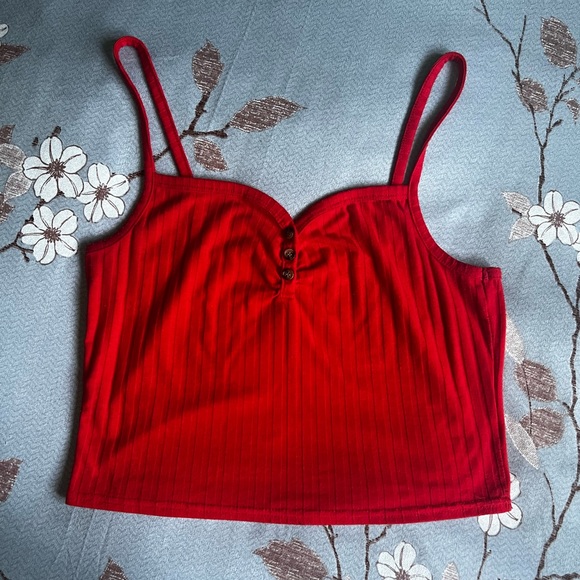 🧜🏻‍♀️3/$15 TOPSHOP Red Crop top - Picture 3 of 3